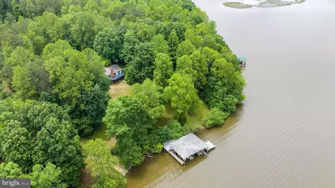 View/Area - 303 Pine Dr, Louisa, VA 23093 photo 14 of 16