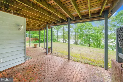 Exterior - 303 Pine Dr, Louisa, VA 23093 photo 25 of 32