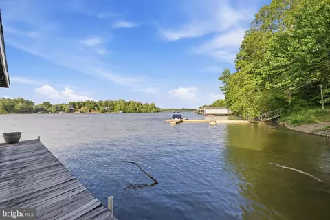 View/Area - 303 Pine Dr, Louisa, VA 23093 photo 3 of 16