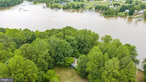 View/Area - 303 Pine Dr, Louisa, VA 23093 photo 8 of 16