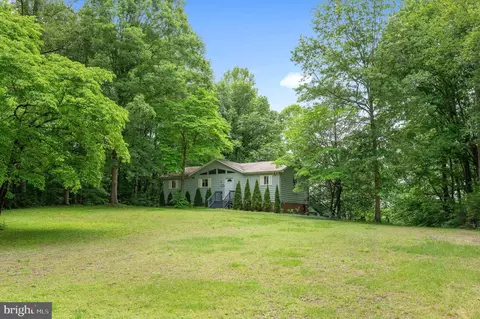 Exterior - 303 Pine Dr, Louisa, VA 23093 photo 10 of 32