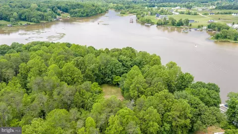 View/Area - 303 Pine Dr, Louisa, VA 23093 photo 5 of 16