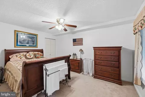 Bedroom - 303 Pine Dr, Louisa, VA 23093 photo 1 of 8