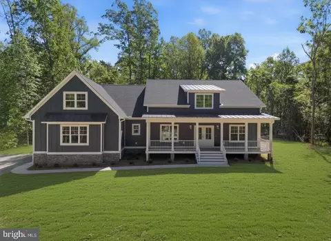 57 Lighthouse Dr, Bumpass, VA 23024
