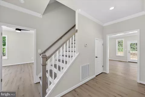 Entry Way - 32 Mill Run, Bumpass, VA 23024 photo 4 of 43