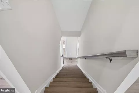 Entry Way - 32 Mill Run, Bumpass, VA 23024 photo 22 of 43
