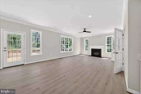 Living - 32 Mill Run, Bumpass, VA 23024 photo 3 of 3