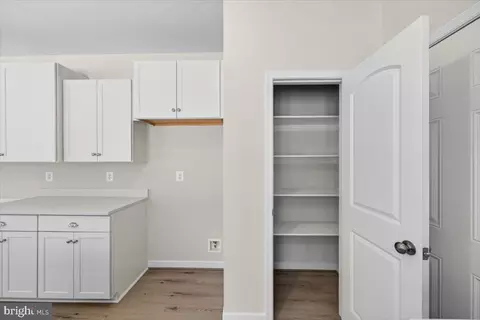 Entry Way - 32 Mill Run, Bumpass, VA 23024 photo 11 of 43