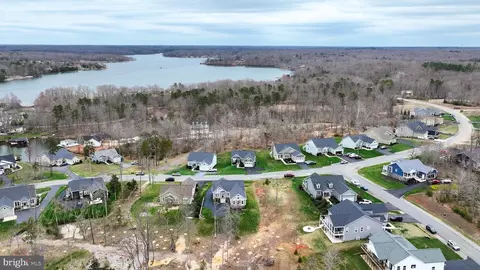 View/Area - 287 Sunset Loop, Mineral, VA 23117 photo 10 of 15