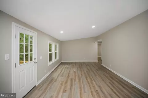 1438 Eastham Rd, Bumpass, VA 23024 photo 3
