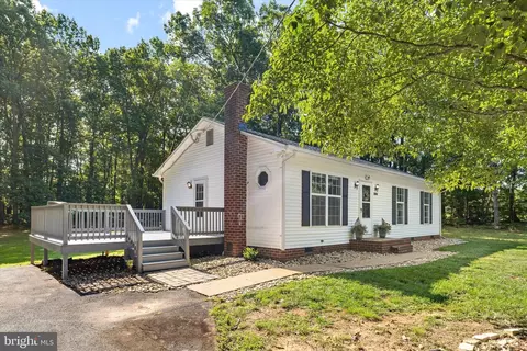 Exterior - 252 Evergreen Rd, Louisa, VA 23093 photo 4 of 11