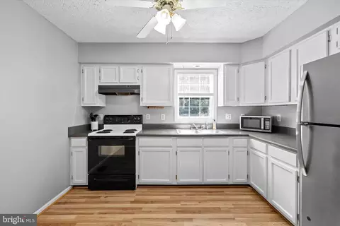 Kitchen - 252 Evergreen Rd, Louisa, VA 23093 photo 3 of 3