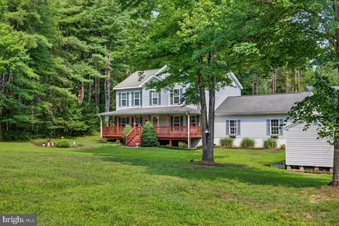 Exterior - 33 Bogey Ln, Bumpass, VA 23024 photo 13 of 19