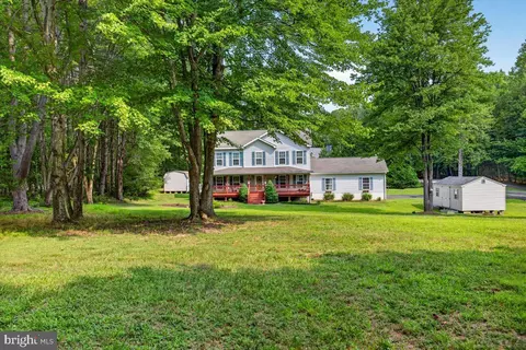 Exterior - 33 Bogey Ln, Bumpass, VA 23024 photo 12 of 19