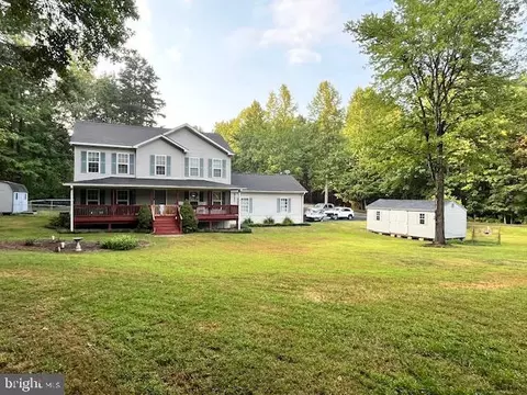 33 Bogey Ln, Bumpass, VA 23024 photo 2