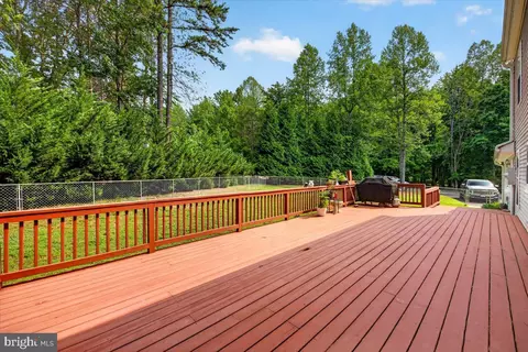 Exterior - 33 Bogey Ln, Bumpass, VA 23024 photo 6 of 19