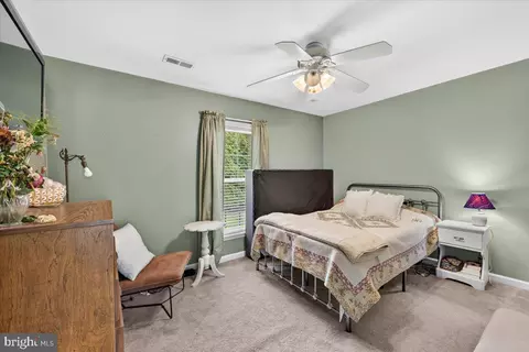 Bedroom - 33 Bogey Ln, Bumpass, VA 23024 photo 4 of 7