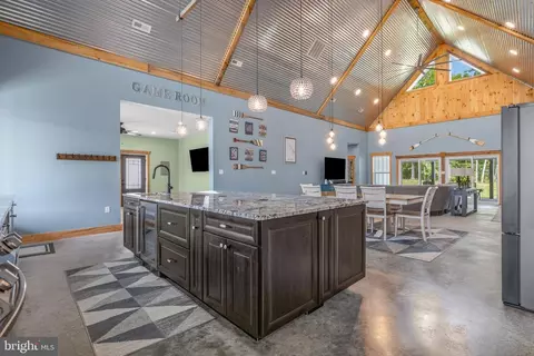 Entry Way - 375 Ark Ave, Bumpass, VA 23024 photo 1 of 9