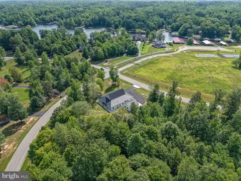 View/Area - 375 Ark Ave, Bumpass, VA 23024 photo 2 of 14
