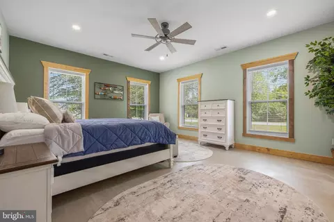 Bedroom - 375 Ark Ave, Bumpass, VA 23024 photo 7 of 9