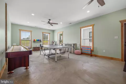 Entry Way - 375 Ark Ave, Bumpass, VA 23024 photo 3 of 9