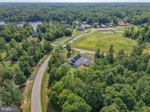 View/Area - 375 Ark Ave, Bumpass, VA 23024 photo 3 of 14