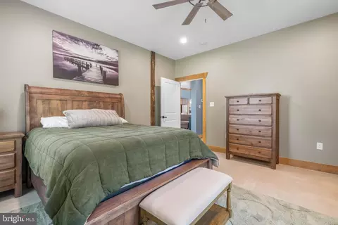 Bedroom - 375 Ark Ave, Bumpass, VA 23024 photo 4 of 9