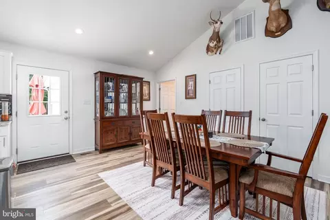 Entry Way - 93 Eastham Rd, Bumpass, VA 23024 photo 8 of 8