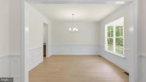 Entry Way - 3170 Three Chopt Rd, Gum Spring, VA 23065 photo 7 of 20