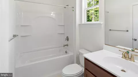 Entry Way - 3170 Three Chopt Rd, Gum Spring, VA 23065 photo 19 of 20