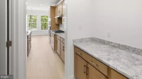 Entry Way - 3170 Three Chopt Rd, Gum Spring, VA 23065 photo 6 of 20