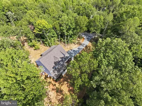 View/Area - 3170 Three Chopt Rd, Gum Spring, VA 23065 photo 1 of 2