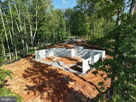 View/Area - 38 Lighthouse Dr, Bumpass, VA 23024 photo 5 of 6
