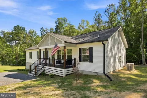 360 Dogwood Lk, Gordonsville, VA 22942
