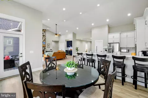 Dining - 140 Lighthouse Dr, Bumpass, VA 23024 photo 3 of 3