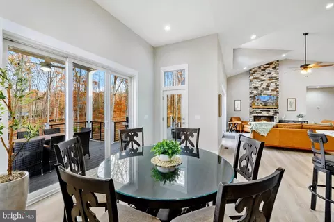 Dining - 140 Lighthouse Dr, Bumpass, VA 23024 photo 2 of 3