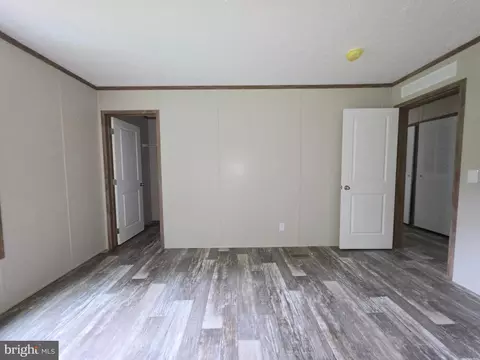 Bedroom - 1271 Doctors Rd, Louisa, VA 23093 photo 1 of 6