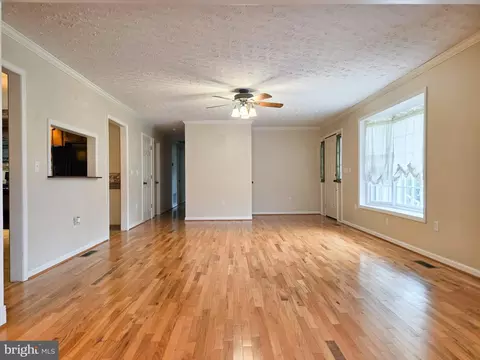 Living - 804 St Frances Ave, Mineral, VA 23117 photo 2 of 3