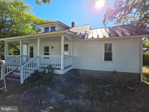2861 S Spotswood Trl Trl S, Louisa, VA 23093