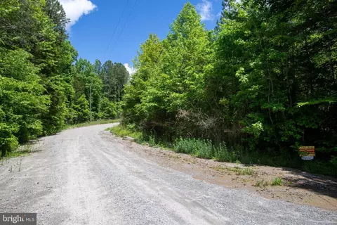 doswell town road, Meherrin, VA 23954