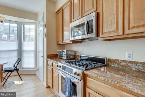 20925 Trinity Sq, Sterling, VA 20165 photo 9