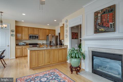 20925 Trinity Sq, Sterling, VA 20165 photo 10
