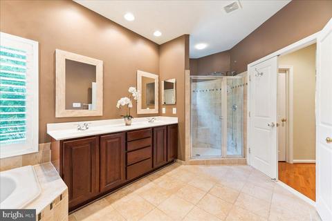 42717 Explorer, Brambleton, VA 20148 photo 27