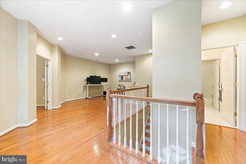 42717 Explorer, Brambleton, VA 20148 photo 22