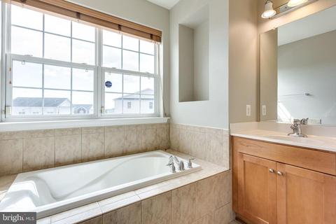 42612 Highgate Ter, Brambleton, VA 20148 photo 52