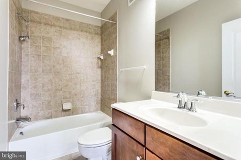 42612 Highgate Ter, Brambleton, VA 20148 photo 29