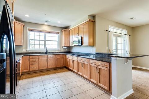 42612 Highgate Ter, Brambleton, VA 20148 photo 10