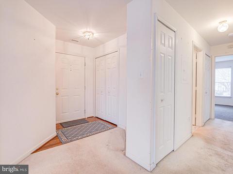 20600 Cornstalk Ter #201, Ashburn, VA 20147 photo 4