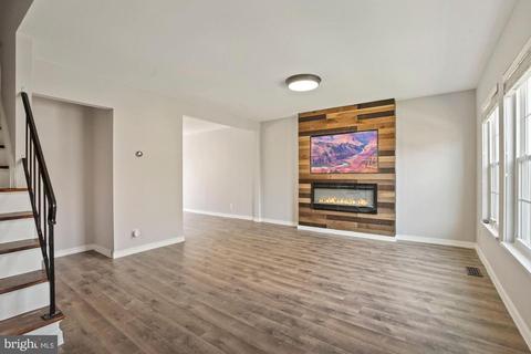 310 E Cornell Dr, Sterling, VA 20164 photo 6
