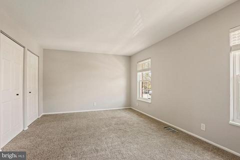 310 E Cornell Dr, Sterling, VA 20164 photo 5